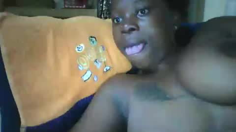 Snapshot of slim_petite_ebony chatting on 07-15-26, 09:53 slim_petite_ebony online show from 07-15-26, 09:53