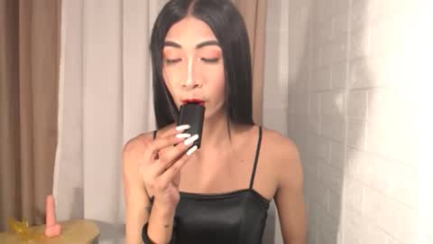 slimprettyjoira online show from 05-16-26, 10:36