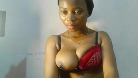 Slimslutty joicee online show from 08-01-26, 10:03