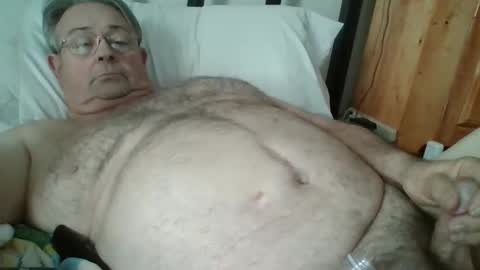 Snapshot of slippery_duck chatting on 04-29-26, 06:03 slippery_duck online show from 04-29-26, 06:03