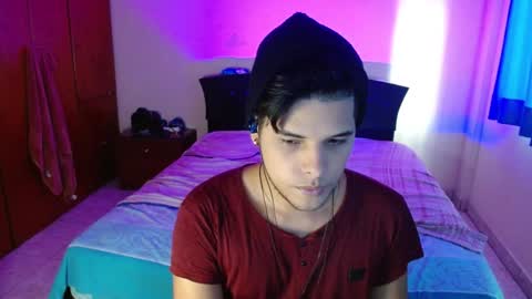 Snapshot of slogan_30 chatting on 01-02-25, 09:39 Logan online show from 01-02-25, 09:39