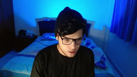 Snapshot of slogan_30 chatting on 01-06-25, 10:58 Logan online show from 01-06-25, 10:58