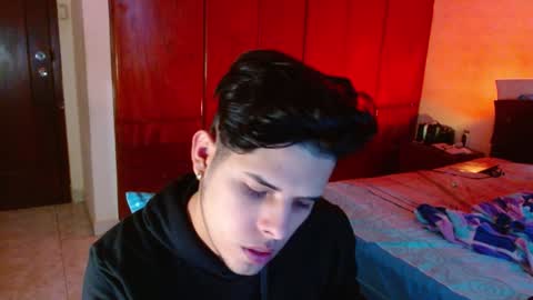 Snapshot of slogan_30 chatting on 01-17-25, 10:12 Logan online show from 01-17-25, 10:12