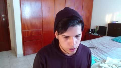 Snapshot of slogan_30 chatting on 01-23-25, 09:50 Logan online show from 01-23-25, 09:50