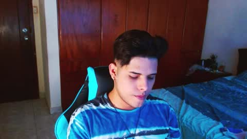 Snapshot of slogan_30 chatting on 02-03-25, 06:49 Logan online show from 02-03-25, 06:49