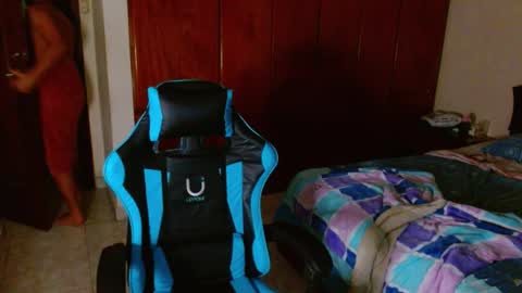 Snapshot of slogan_30 chatting on 03-02-25, 12:09 Logan online show from 03-02-25, 12:09