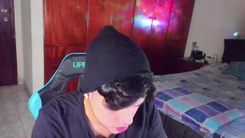 Snapshot of slogan_30 chatting on 09-15-25, 10:54 Logan online show from 09-15-25, 10:54