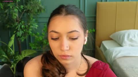 Snapshot of slow_flower chatting on 03-24-26, 12:10 Emilia online show from 03-24-26, 12:10