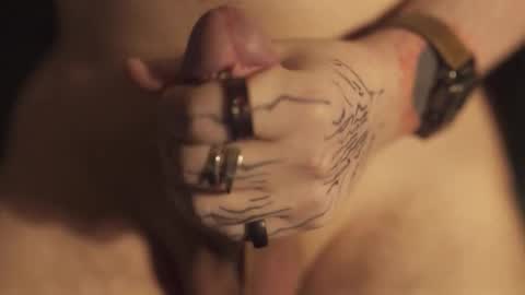 Snapshot of slutfinder32 chatting on 04-10-26, 07:35 slutfinder32 online show from 04-10-26, 07:35