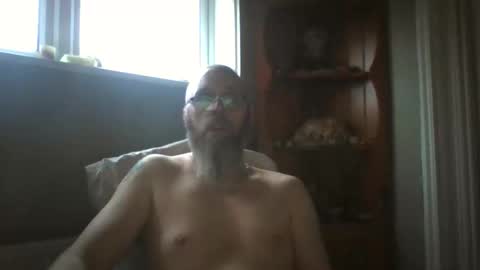 slutfucker20 online show from 04-17-26, 06:55