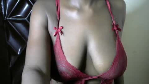 sluttx_choco online show from 05-17-26, 12:30