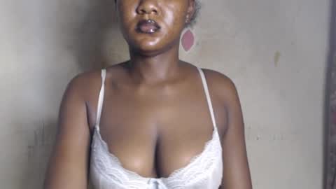 sluttx_choco online show from 06-19-26, 10:41