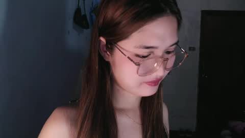 Snapshot of slutty_hannaxx chatting on 06-19-26, 11:19 slutty_hannaxx online show from 06-19-26, 11:19