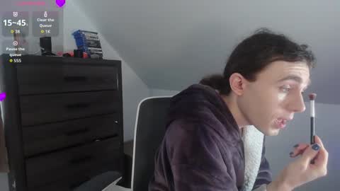 Natsu online show from 03-04-26, 05:30