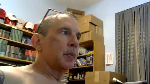 sluttyslave81 online show from 06-08-26, 05:41