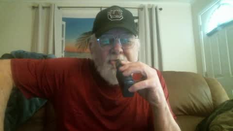 Snapshot of slydevil_sc chatting on 04-20-26, 08:54 Sly online show from 04-20-26, 08:54