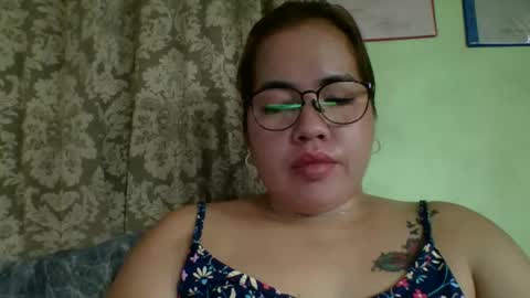 Lovewella online show from 05-15-26, 05:03