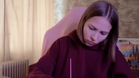 Emma online show from 04-17-26, 12:30