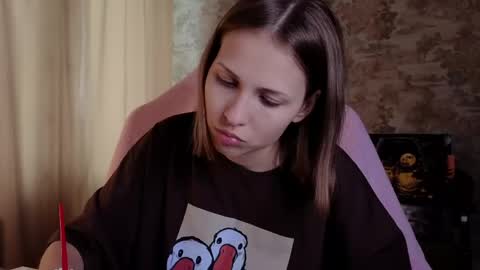 Emma online show from 05-18-26, 06:41