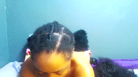 smallboobsxx online show from 05-17-26, 05:16