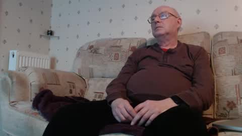 Steve online show from 02-08-26, 07:39