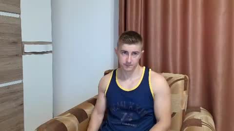 Snapshot of smanking22 chatting on 07-09-26, 04:49 smanking22 online show from 07-09-26, 04:49