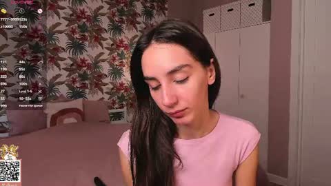 Snapshot of smart_eliz chatting on 07-12-26, 01:07 Elizabeth online show from 07-12-26, 01:07
