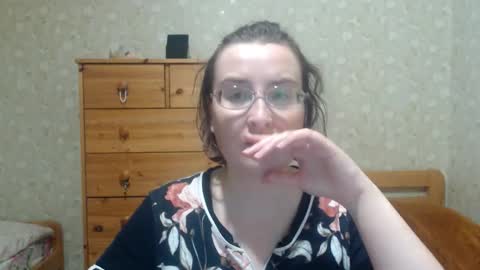 smart_rose online show from 10-08-25, 06:38