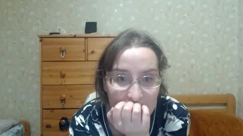 smart_rose online show from 02-16-26, 04:14