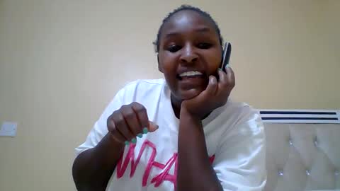 Snapshot of smartqueen1 chatting on 05-12-26, 11:29 Katerina online show from 05-12-26, 11:29