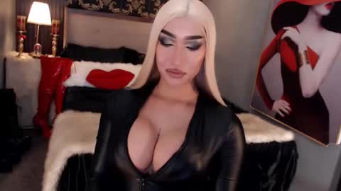 smasherqueen online show from 06-04-26, 07:03