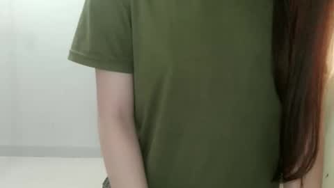 Julia online show from 04-10-26, 05:34