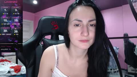 smile_cute_fox online show from 11-21-25, 01:10