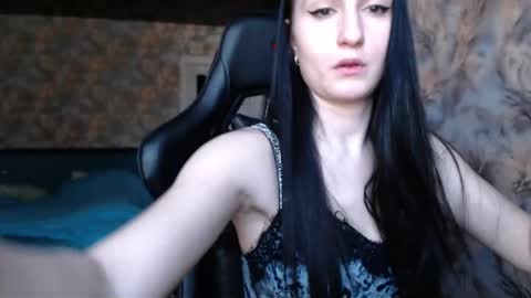 smile_cute_fox online show from 05-07-26, 03:34