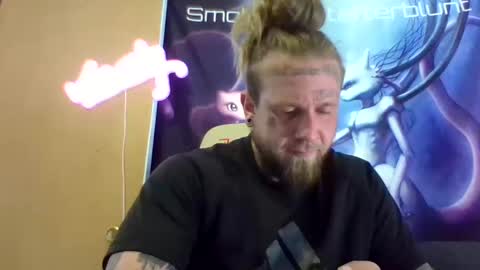 smoke online show from 05-25-26, 07:20