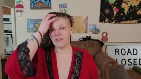Snapshot of smokihippi chatting on 05-08-26, 02:17 Big Dawg online show from 05-08-26, 02:17