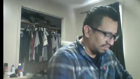 smoky47 online show from 12-14-25, 04:01