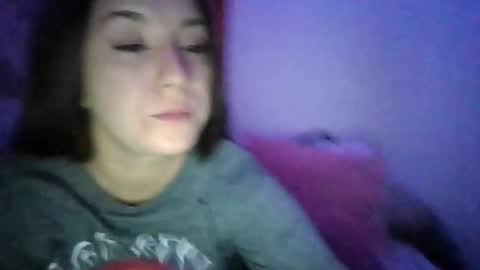 smoothmove1215 online show from 12-21-25, 02:51