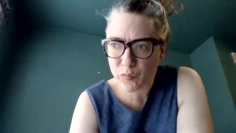 snack05 online show from 06-29-26, 07:36