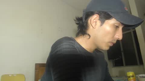 snackontime19 online show from 09-20-25, 06:36