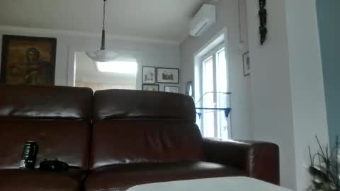 snoecks online show from 06-07-26, 07:12