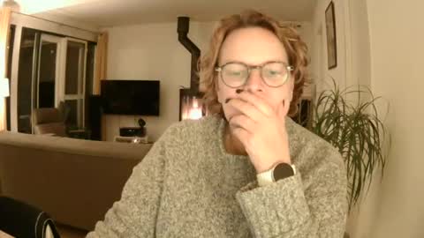 Snoeske and Woodwurm online show from 12-09-24, 04:37