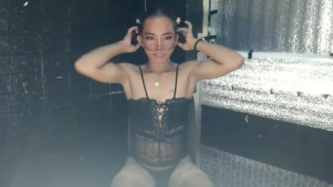 snoky_serna online show from 05-20-26, 06:41