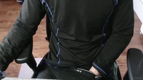 Cbt-Slave online show from 04-11-26, 05:34