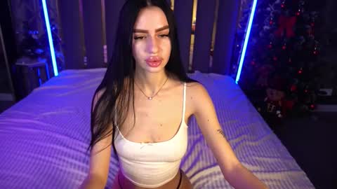 Snapshot of snow_whiteeex chatting on 12-20-25, 06:42 snow_whiteeex online show from 12-20-25, 06:42