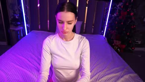 Snapshot of snow_whiteeex chatting on 01-05-26, 05:27 snow_whiteeex online show from 01-05-26, 05:27