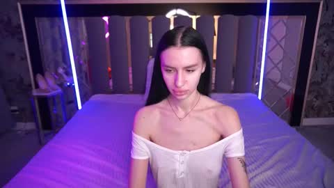 Snapshot of snow_whiteeex chatting on 03-02-26, 07:15 snow_whiteeex online show from 03-02-26, 07:15