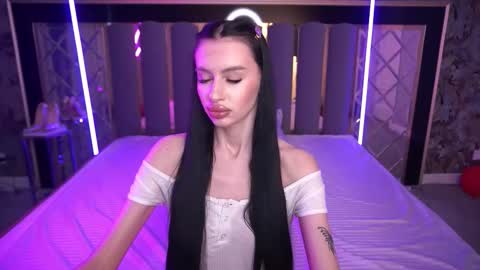 Snapshot of snow_whiteeex chatting on 03-21-26, 06:51 snow_whiteeex online show from 03-21-26, 06:51