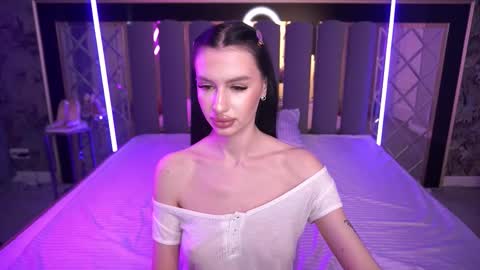 Snapshot of snow_whiteeex chatting on 03-21-26, 08:19 snow_whiteeex online show from 03-21-26, 08:19