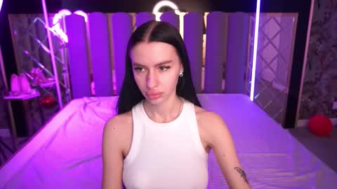 Snapshot of snow_whiteeex chatting on 03-30-26, 05:41 snow_whiteeex online show from 03-30-26, 05:41